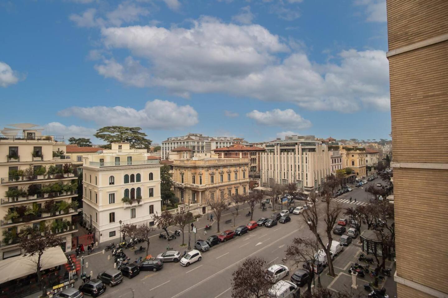 Naos Suite Close Popolo Square Roma Esterno foto